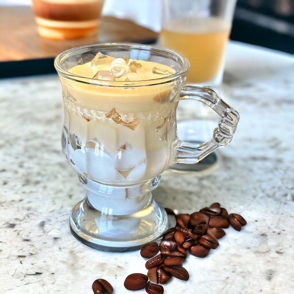 ⚠️SALE Candle // Caramel Macchiato Coffee Handmade Candle SEND OFFERS🥳 - Picture 3 of 7